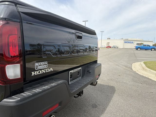 Used 2025 Honda Ridgeline RTL image 17