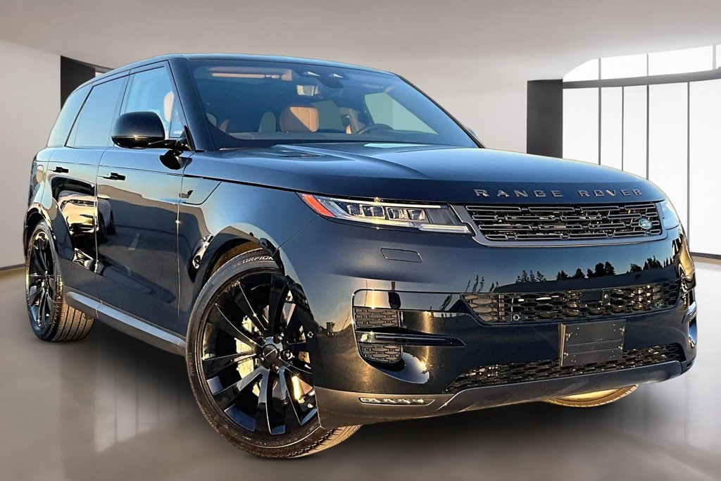 Used 2026 Land Rover Range Rover Sport SE AWD/4WD image 3