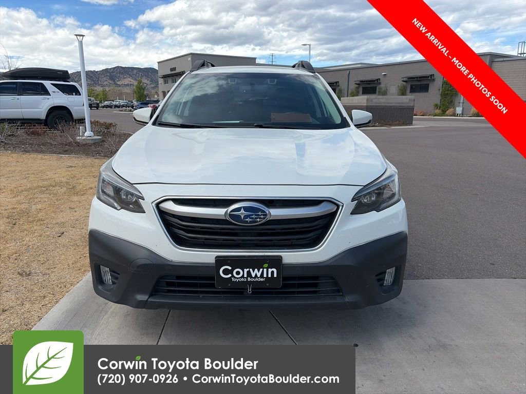 Used 2021 Subaru Outback Premium image 2