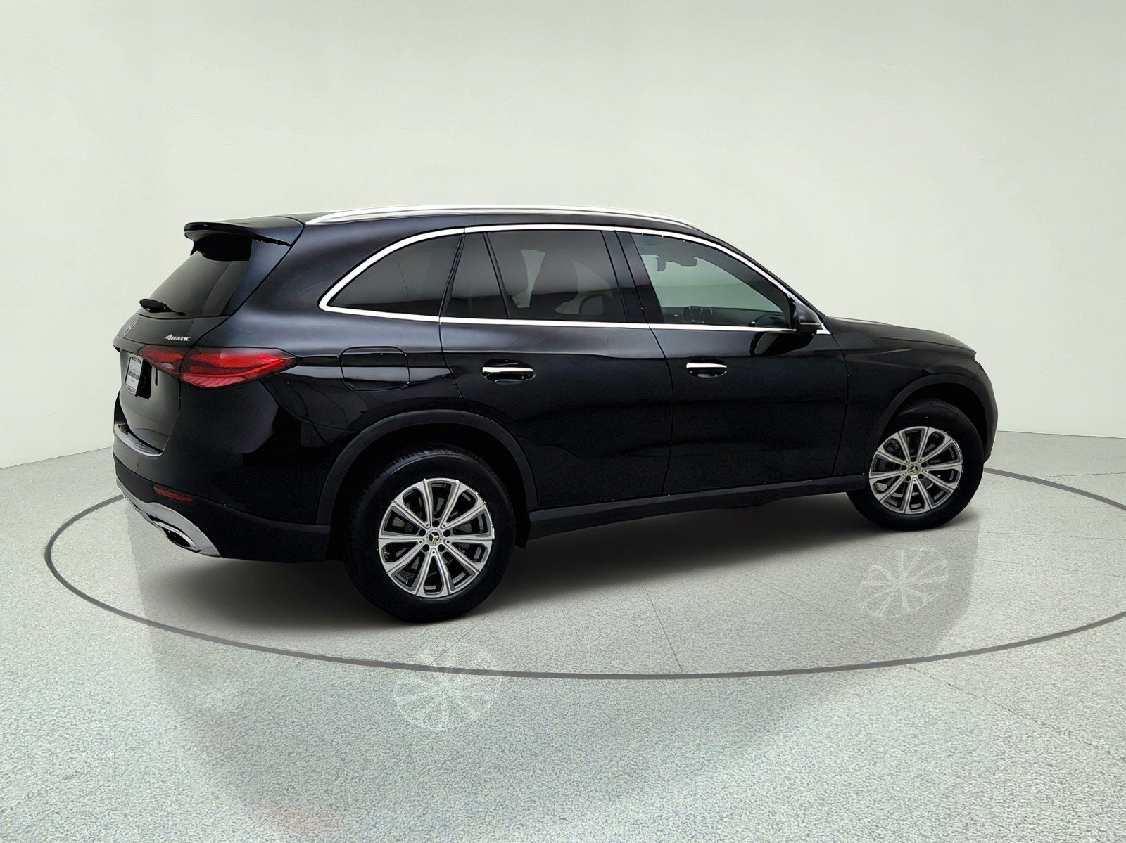 Certified 2026 Mercedes-Benz GLC 300 4MATIC image 8
