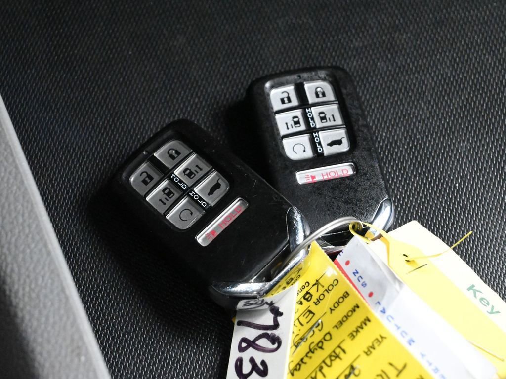 Used 2019 Honda Odyssey Elite image 14