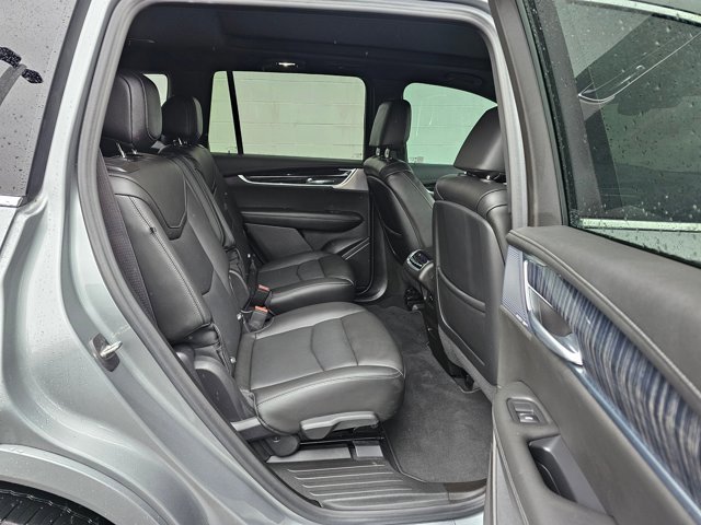 Used 2023 Cadillac XT6 Premium Luxury AWD/4WD image 11