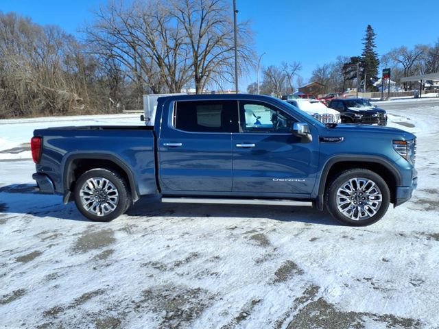 Used 2024 GMC Sierra 1500 Denali Ultimate image 2