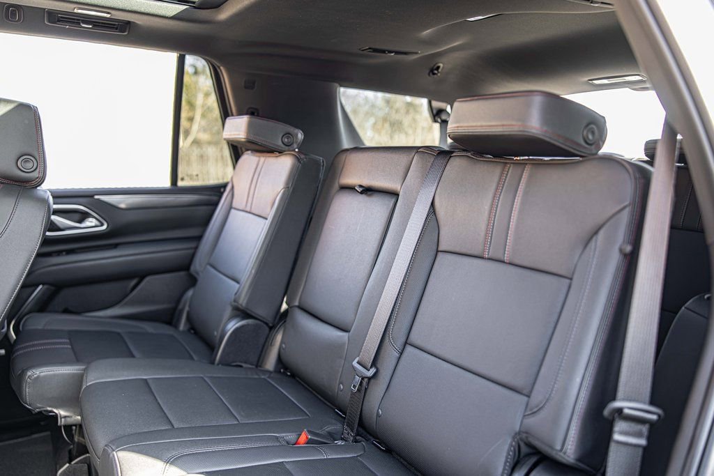 Used 2024 Chevrolet Tahoe RST w/ Luxury Package image 35