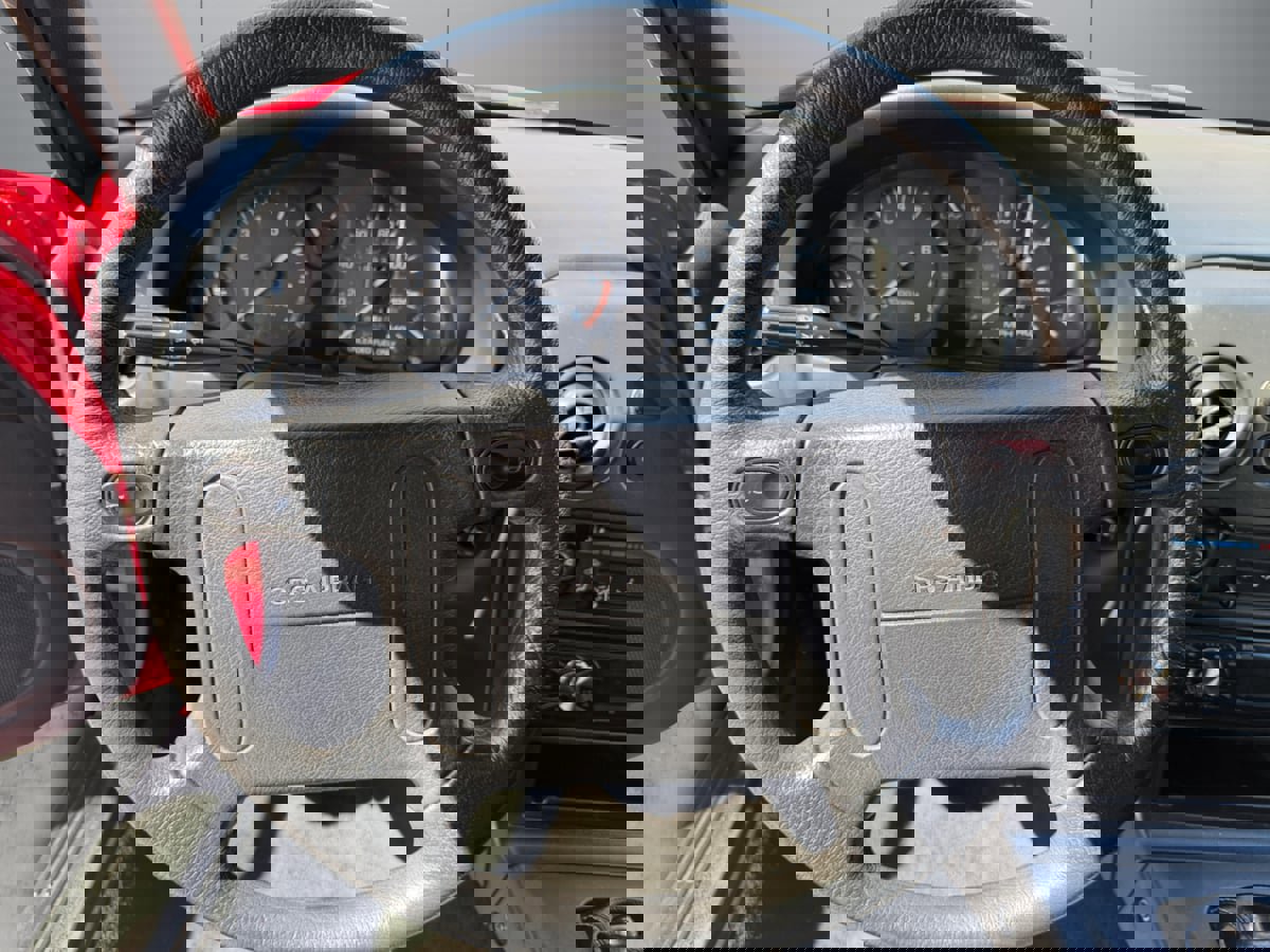 Used 1996 MAZDA MX-5 Miata image 12