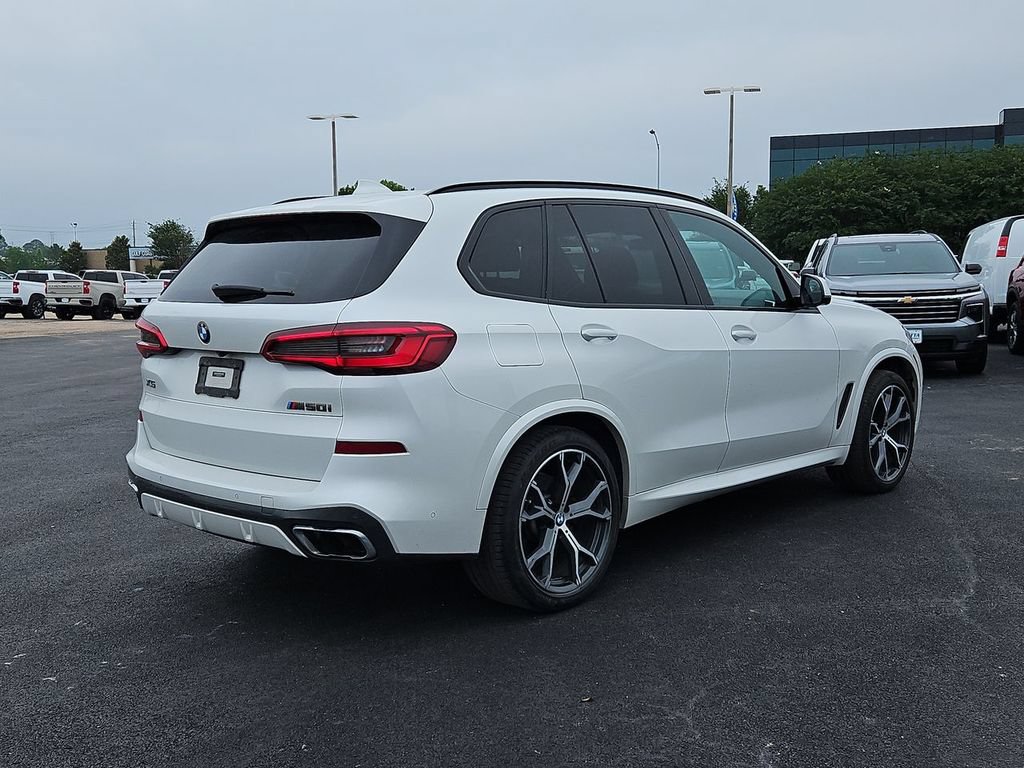 Used 2019 BMW X5 xDrive50i w/ M Sport Package AWD/4WD image 17