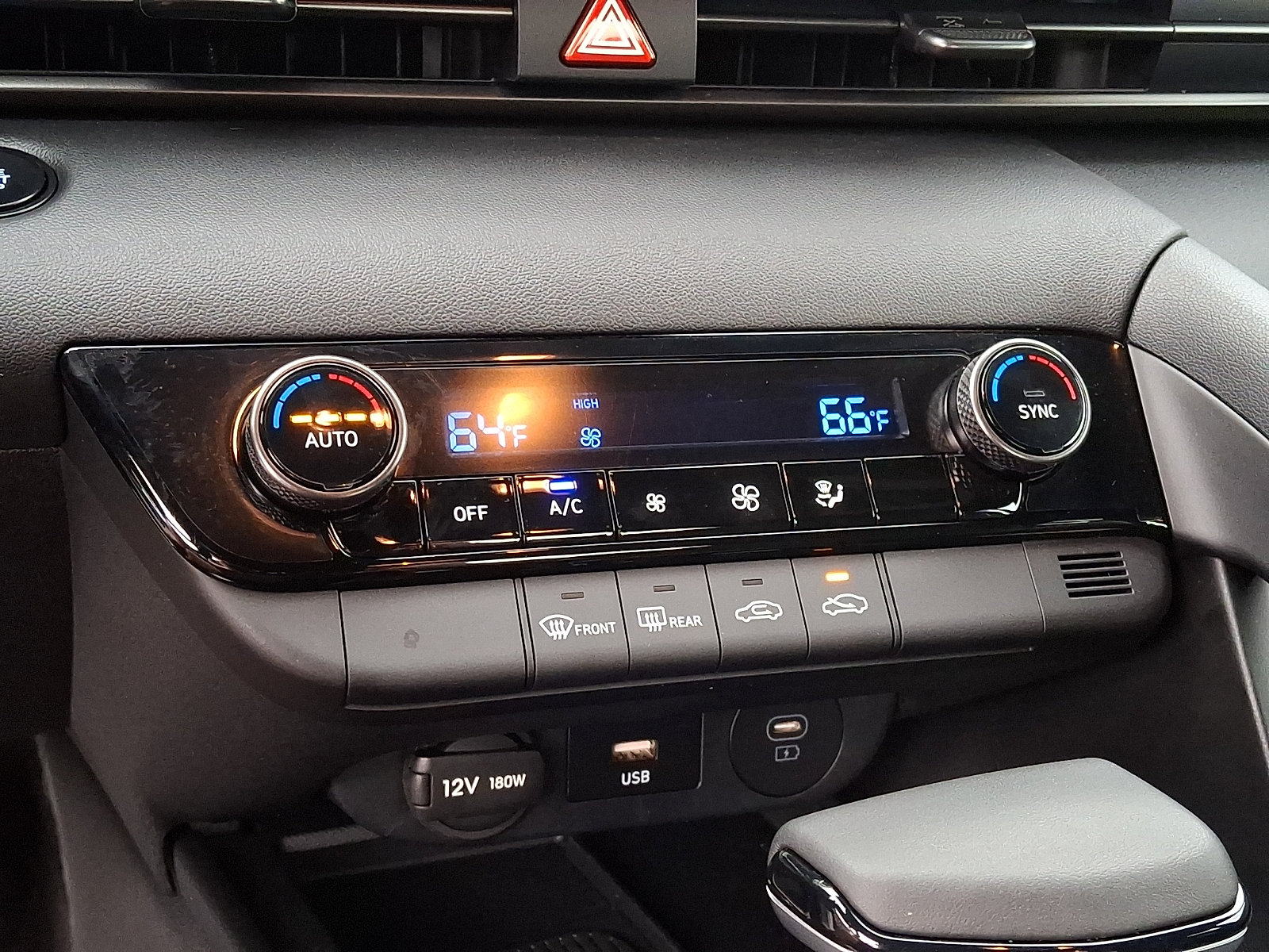 Used 2026 Hyundai Elantra Sport FWD image 16