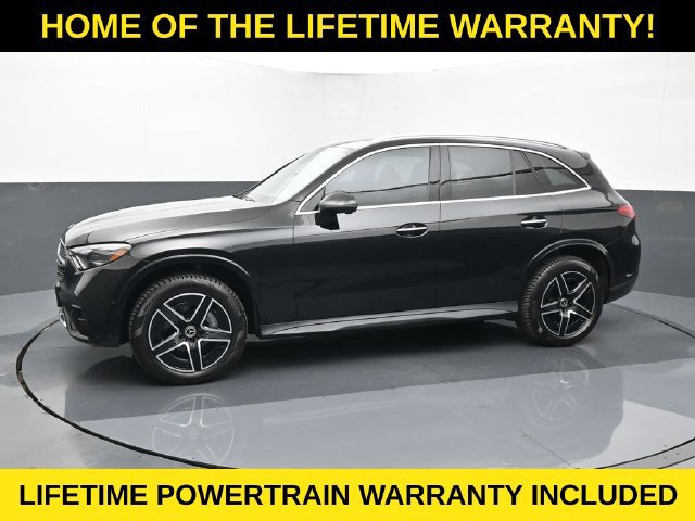 Used 2023 Mercedes-Benz GLC 300 4MATIC image 3