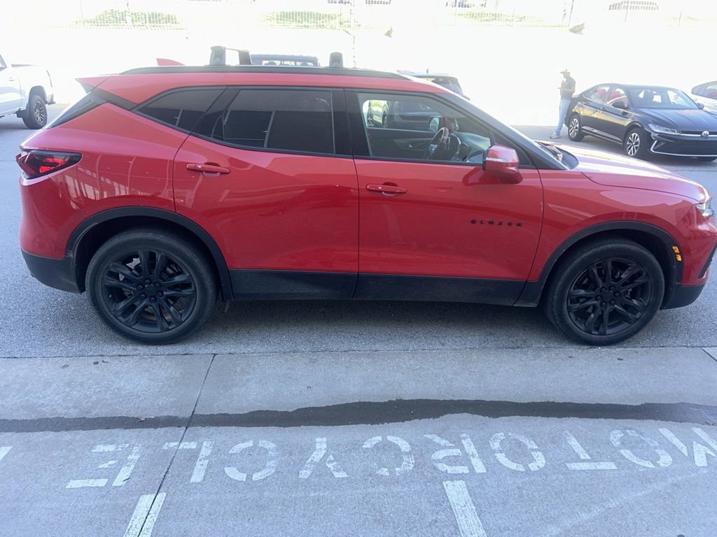 Used 2021 Chevrolet Blazer LT w/ LPO, Black Grille Bar Package image 6