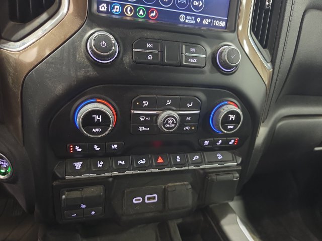 Used 2022 Chevrolet Silverado 3500 High Country w/ Z71 Off-Road Package AWD/4WD image 10