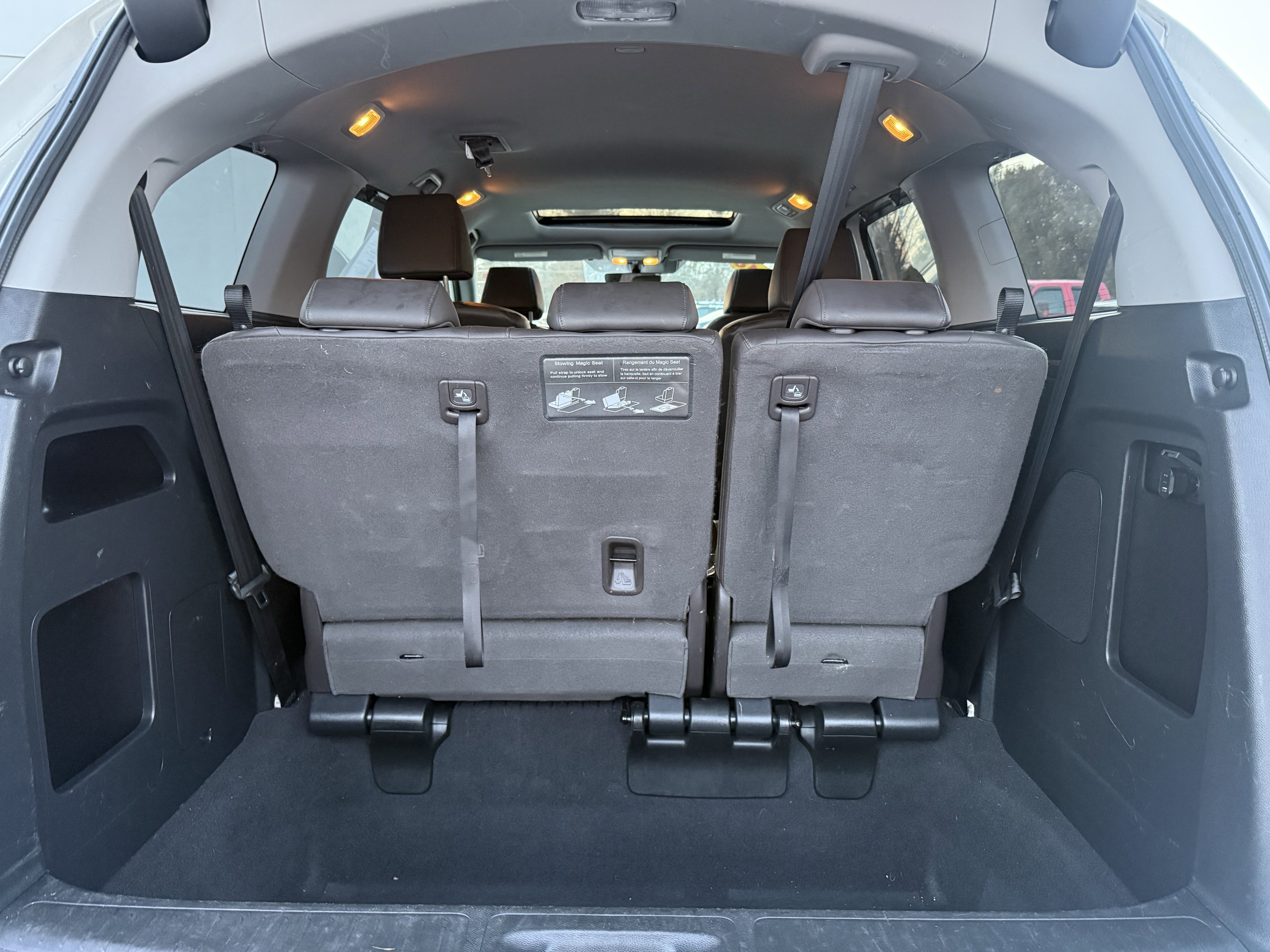 Used 2018 Honda Odyssey EX-L image 31