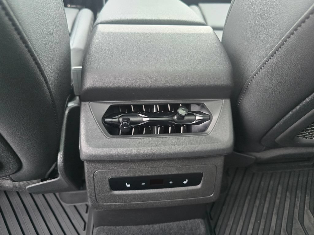 New 2027 Audi SQ6 e-tron Premium Plus AWD/4WD image 28