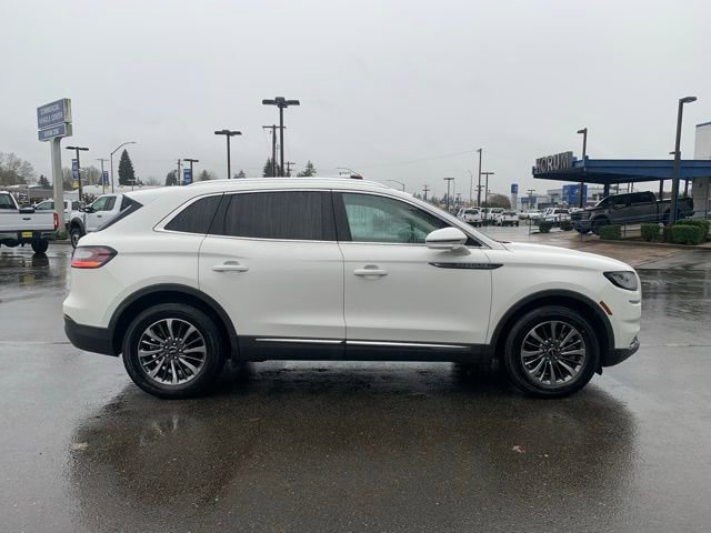 Used 2022 Lincoln Nautilus Standard w/ Premium Package image 8