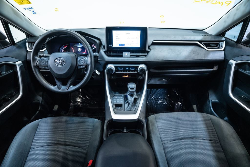 Used 2024 Toyota RAV4 LE image 14