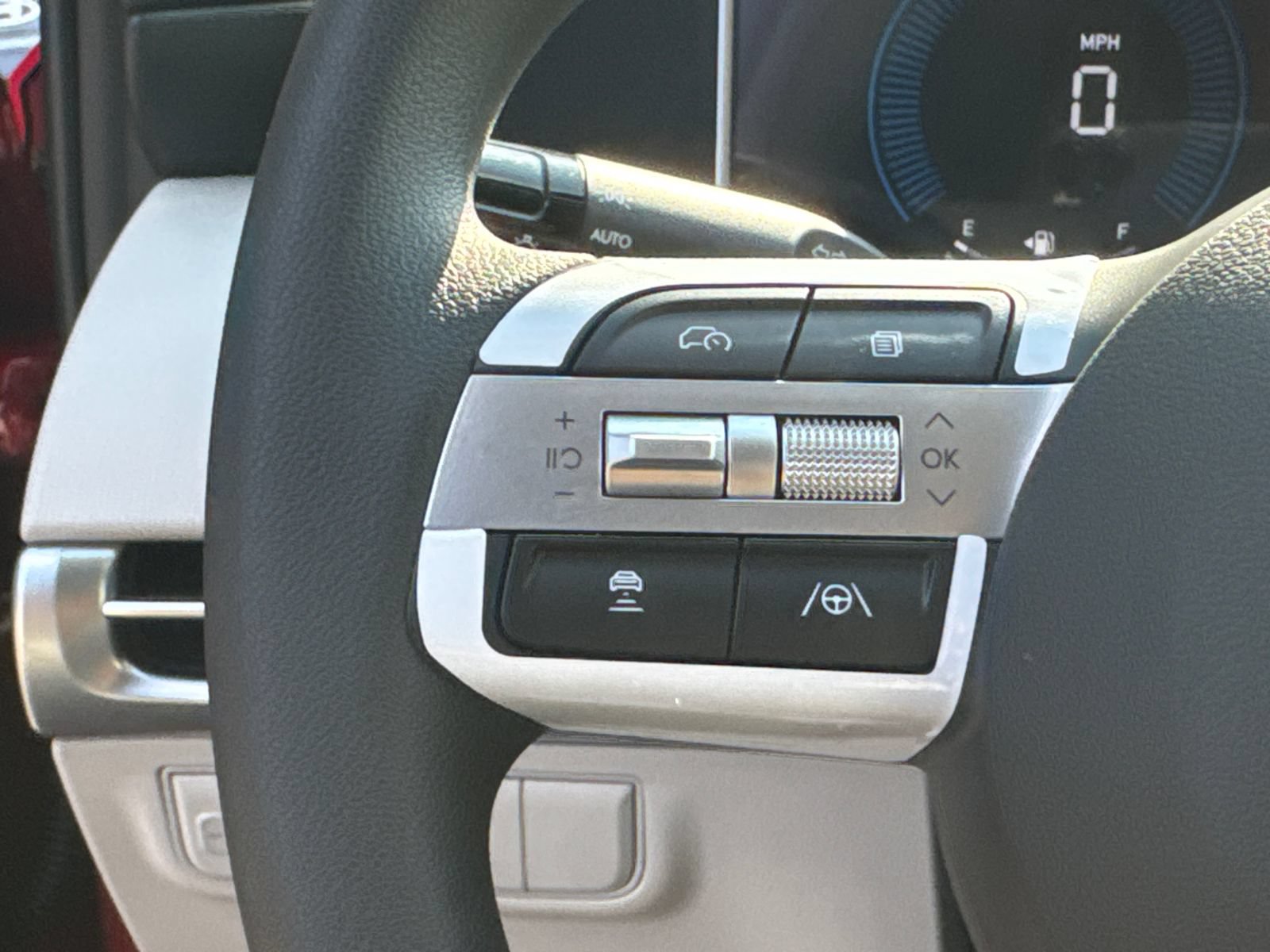 New 2026 Hyundai Tucson SEL FWD image 24