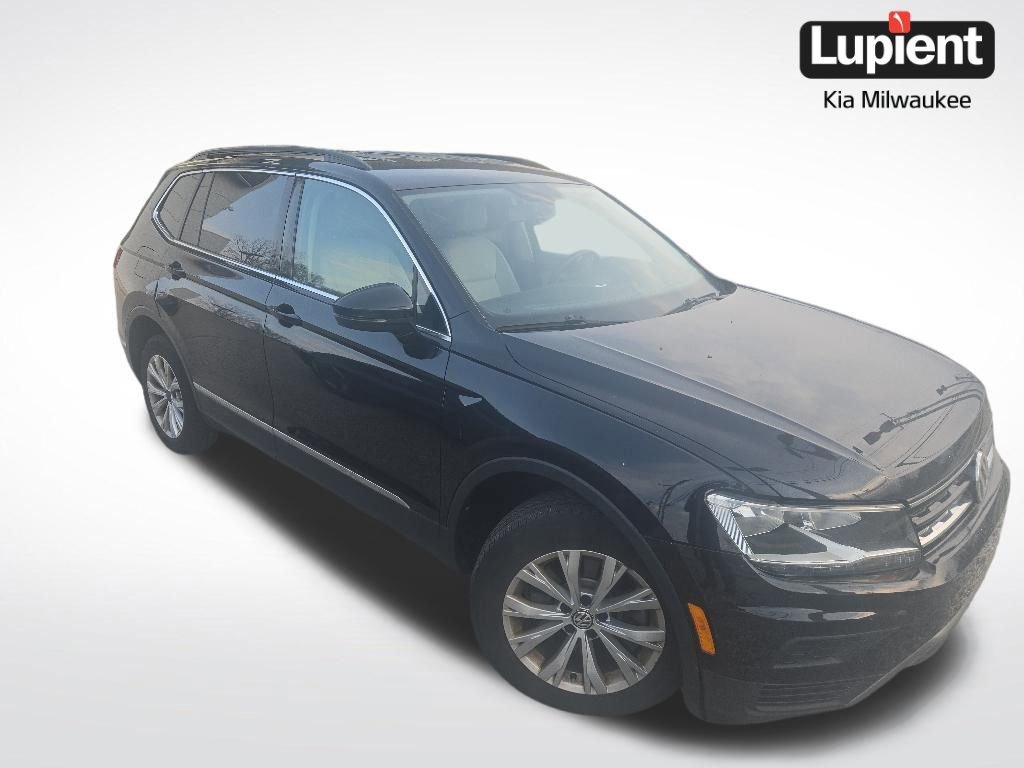 Used 2018 Volkswagen Tiguan SE AWD/4WD image 1
