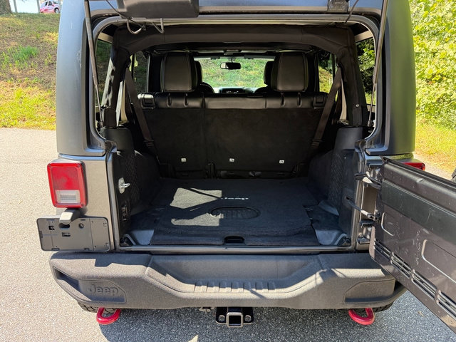 Used 2017 Jeep Wrangler Unlimited Rubicon AWD/4WD image 15