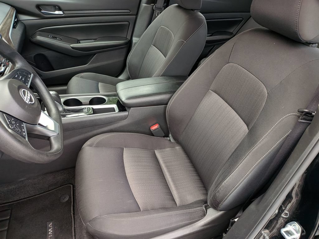 Certified 2024 Nissan Altima 2.5 SV FWD image 32