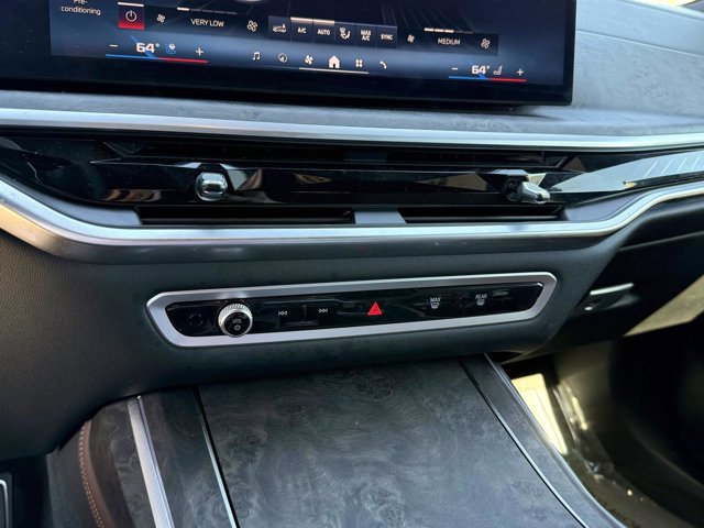 Certified 2024 BMW X7 M60i w/ Climate Comfort Package image 30