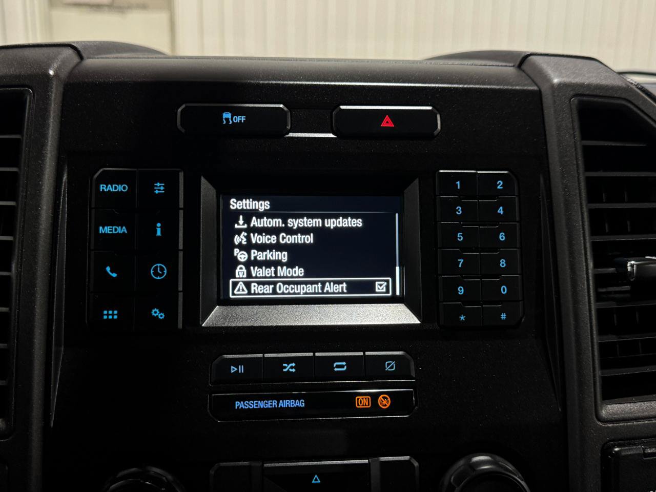 Used 2022 Ford F250 XL w/ Power Equipment Group AWD/4WD image 38