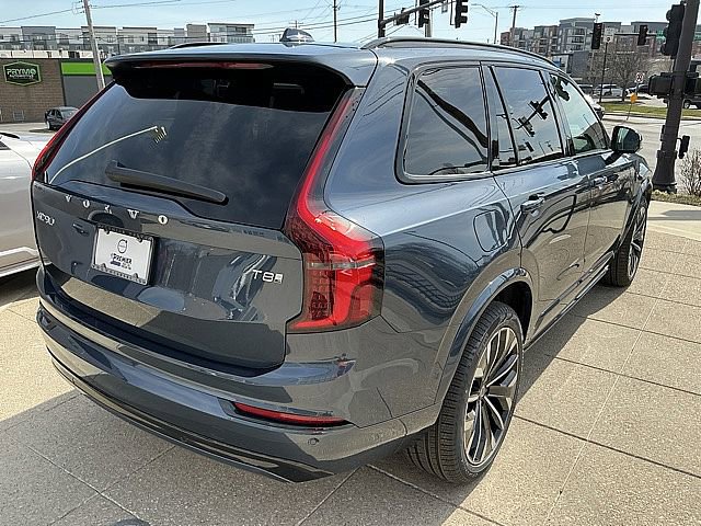 New 2026 Volvo XC90 T8 Ultra w/ Lounge Package image 6
