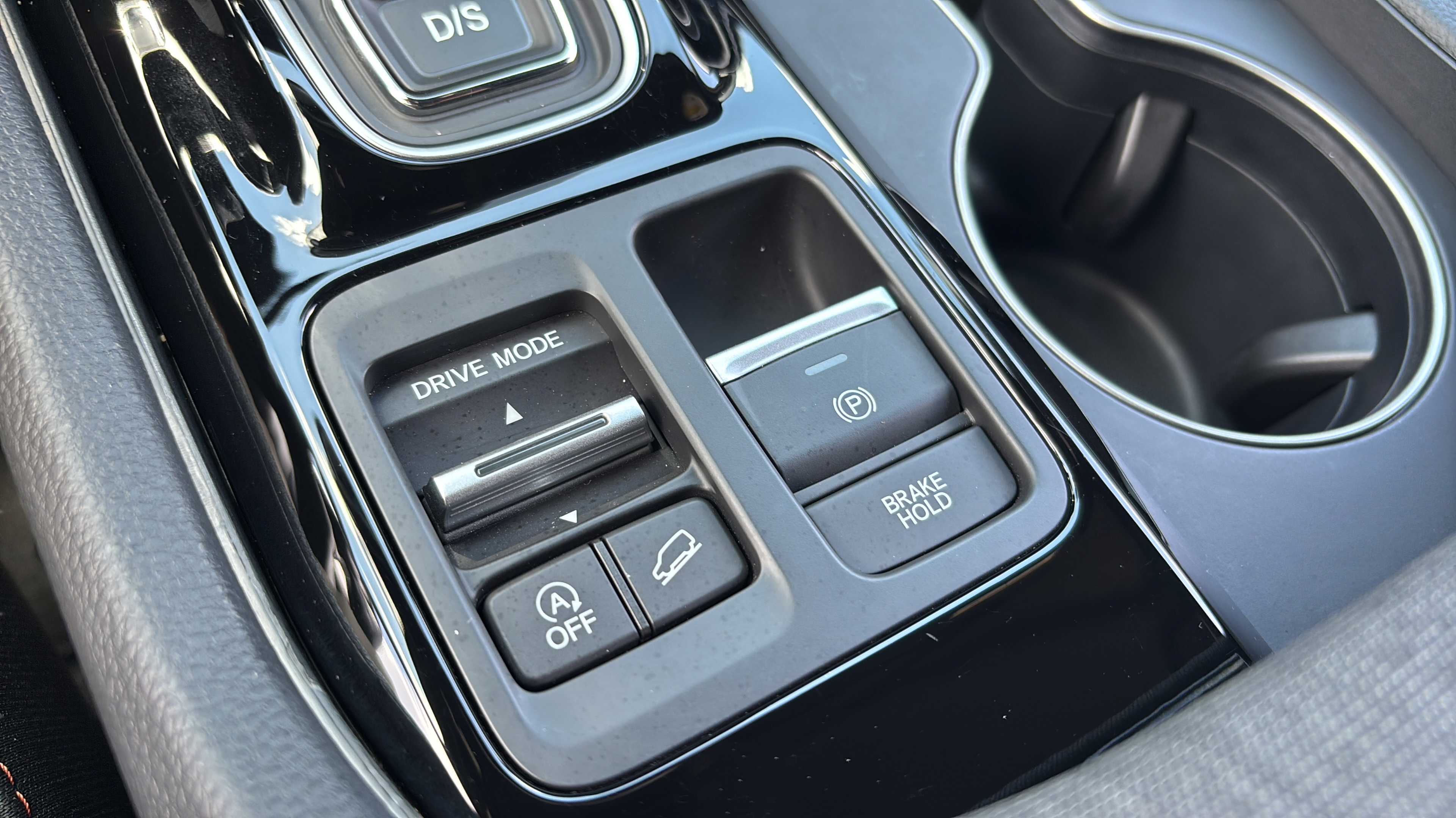 Used 2025 Honda Pilot Sport image 19
