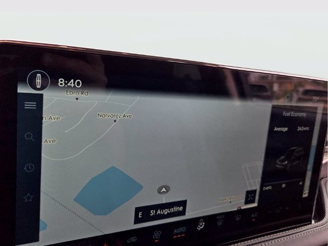 Used 2024 Lincoln Corsair Reserve FWD image 21