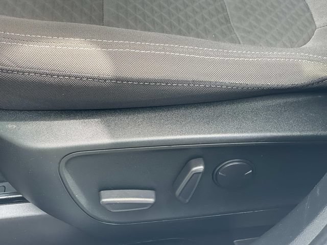 Used 2022 Ford Escape SE FWD image 20