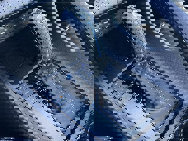 Used 2025 Hyundai Elantra N image 19