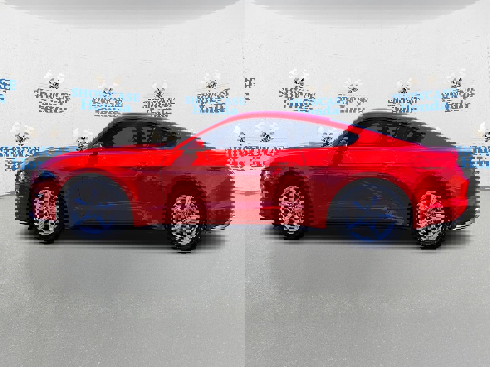 Used 2019 Ford Mustang Coupe image 4