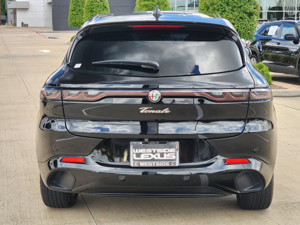 Used 2025 Alfa Romeo Tonale AWD/4WD image 6