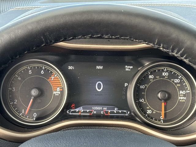 Used 2016 Jeep Cherokee Limited image 29