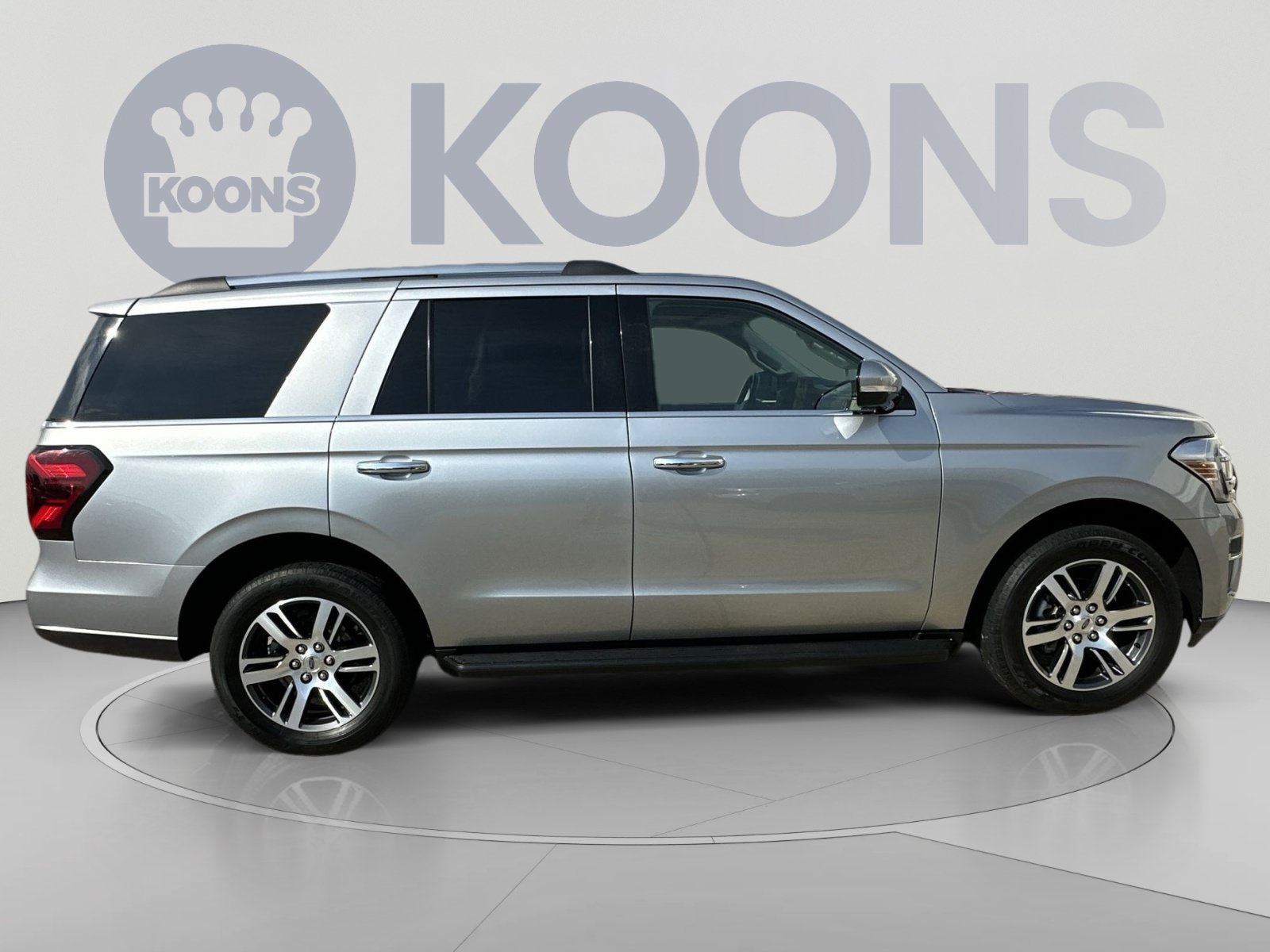 Used 2024 Ford Expedition Limited AWD/4WD image 12
