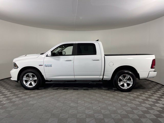 Used 2015 RAM 1500 Sport w/ Convenience Group AWD/4WD image 4
