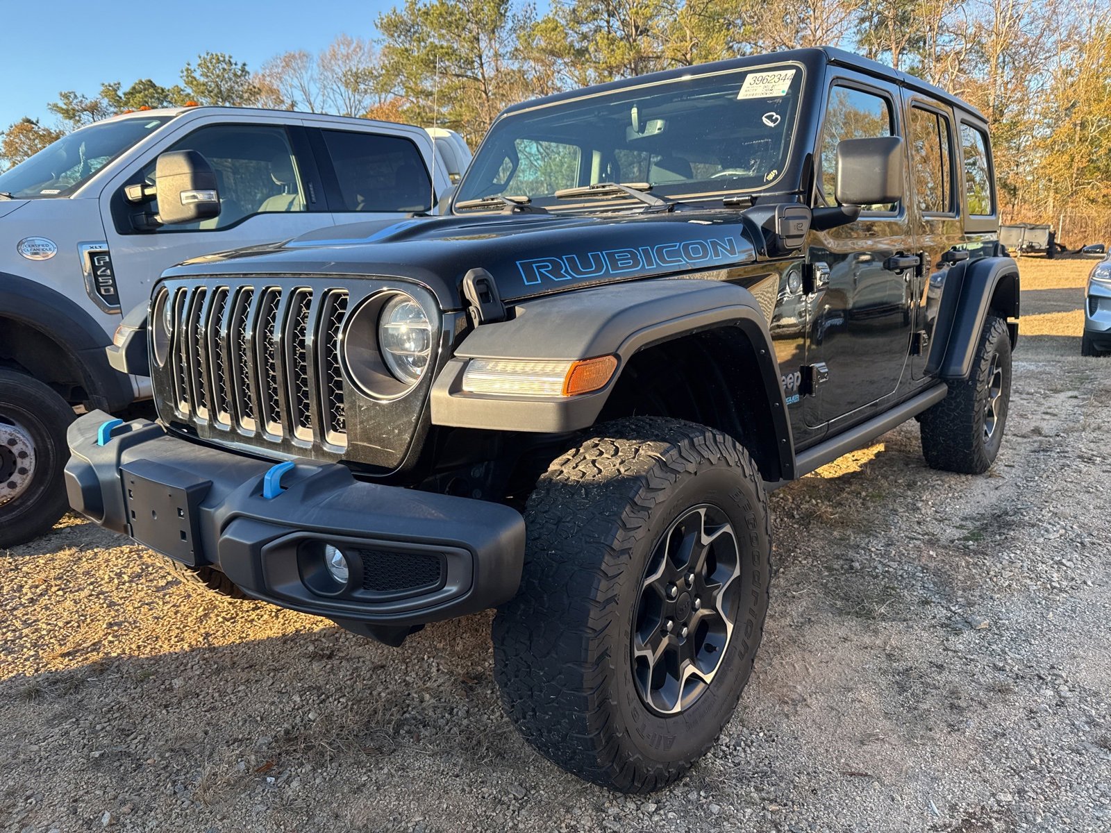 Used 2021 Jeep Wrangler Unlimited Rubicon 4xe w/ Dual Top Group image 9