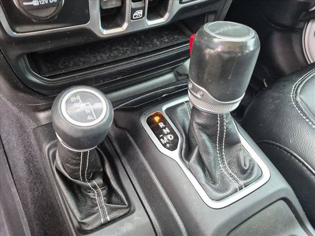 Used 2020 Jeep Gladiator Overland AWD/4WD image 11