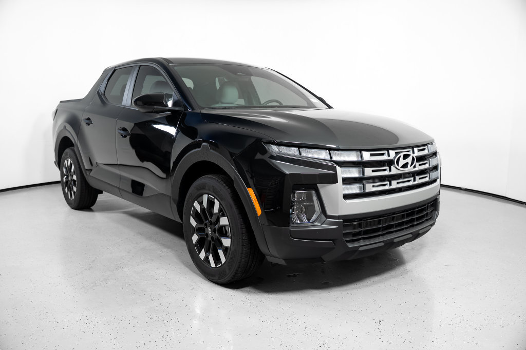 New 2027 Hyundai Santa Cruz SE FWD image 2
