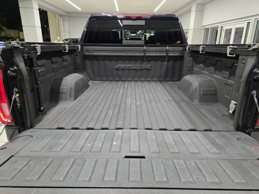 Used 2023 GMC Sierra 1500 AT4X image 6