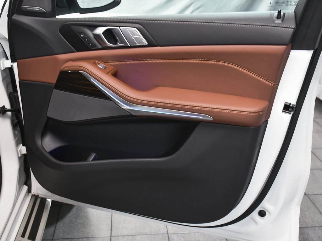 Used 2026 BMW X7 xDrive40i image 17