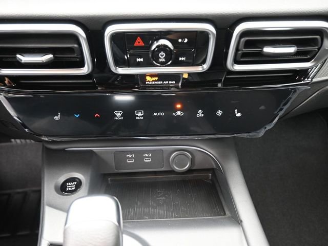 New 2026 Nissan Sentra SV w/ SV Convenience Package image 4