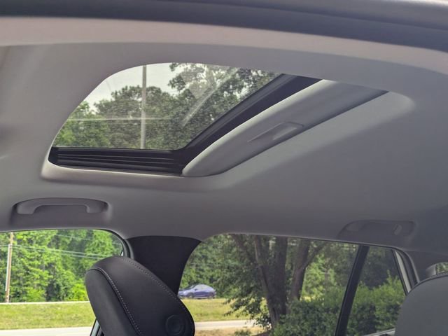 New 2026 Chevrolet Trax LT w/ Sunroof Package FWD image 11
