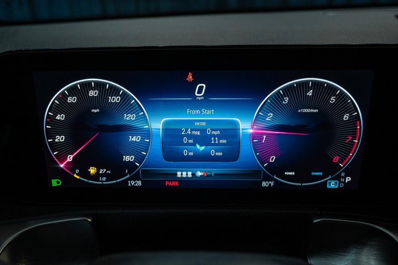 New 2026 Mercedes-Benz GLB 250 4MATIC image 16