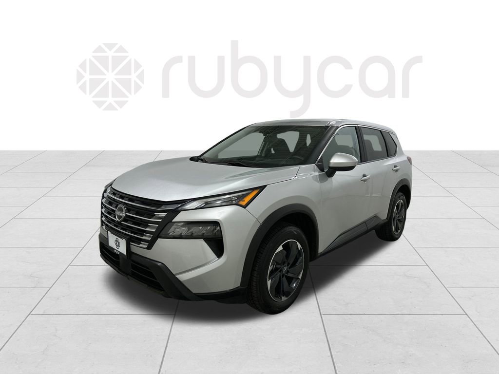 Used 2024 Nissan Rogue SV