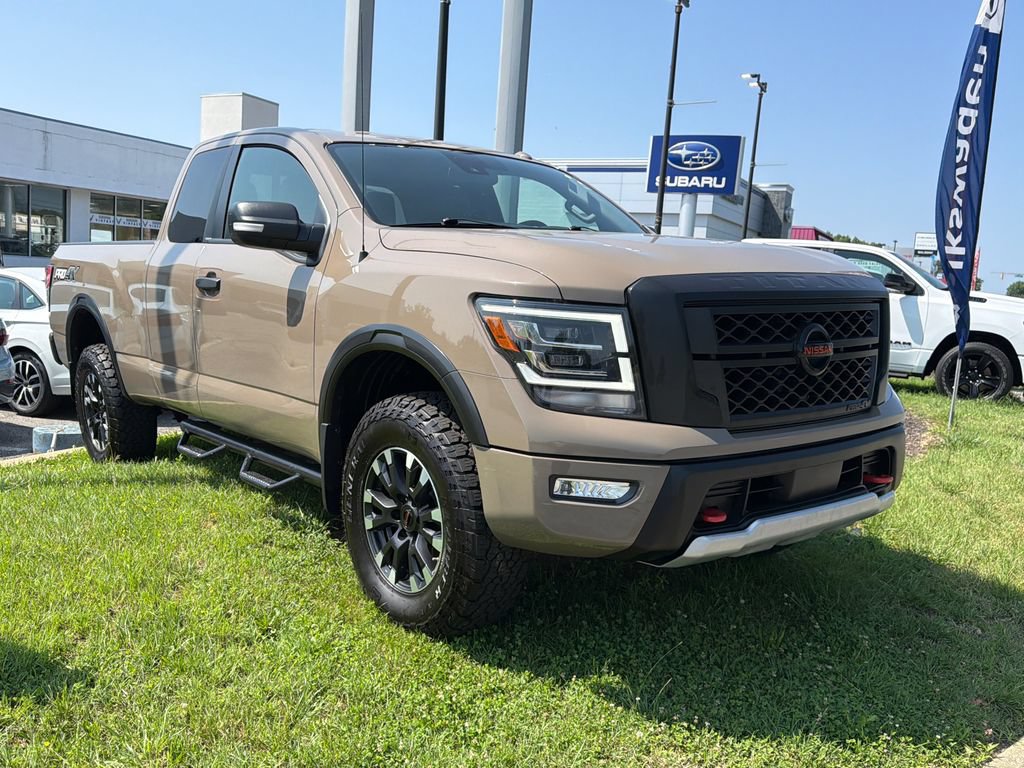 Used 2020 Nissan Titan PRO-4X AWD/4WD image 1