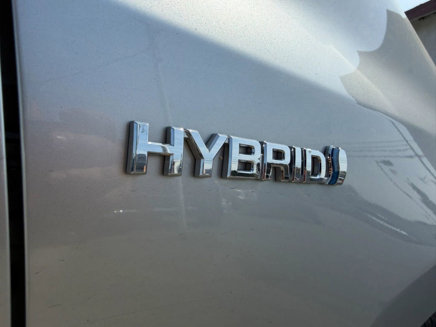 Used 2016 Toyota Prius V Five FWD image 34