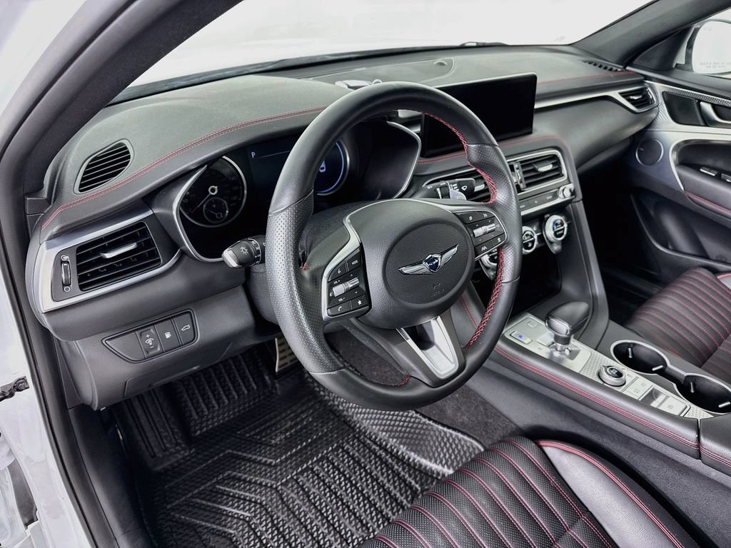 Used 2022 Genesis G70 3.3T w/ Sport Advanced Package AWD/4WD image 4