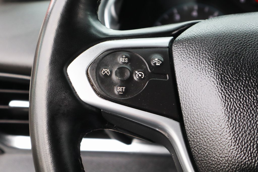 Used 2023 Chevrolet Traverse LT image 21