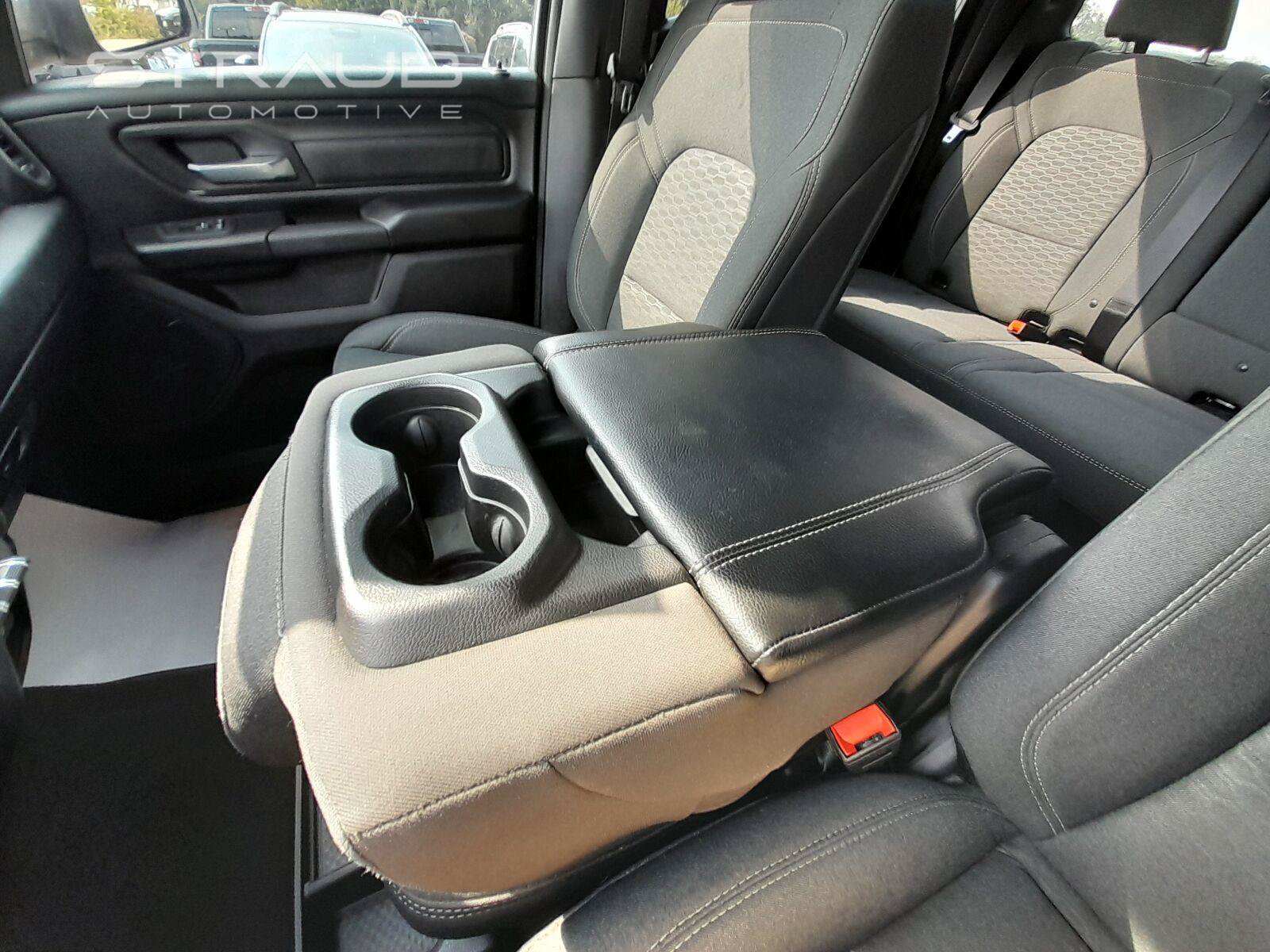 Used 2025 RAM 1500 Warlock AWD/4WD image 26