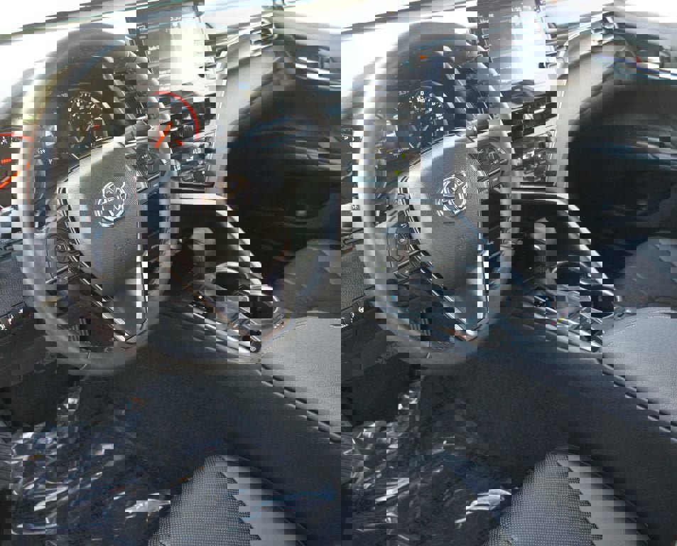 Used 2023 Toyota Camry XSE image 15