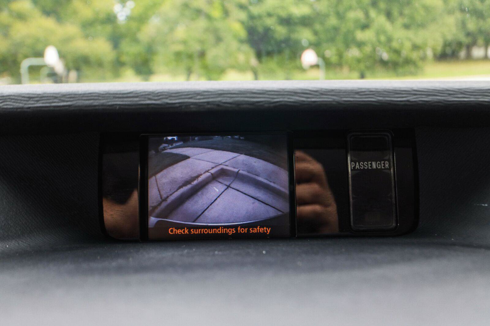 Used 2011 Toyota Sienna LE w/ Towing Pkg FWD image 7
